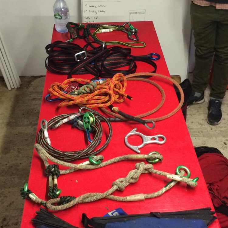 climbing kit for tree climbing course