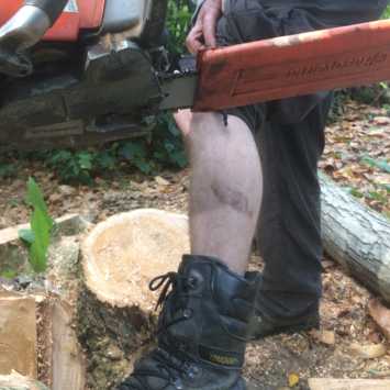 Chainsaw Accidents – PPE choice, training and bad chain brake practice.