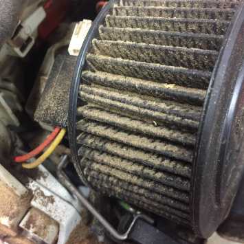 Stihl 261 Air Filter in need of a clean!
